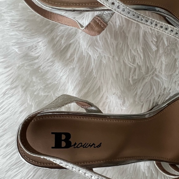 Sandal - Picture 6 of 10